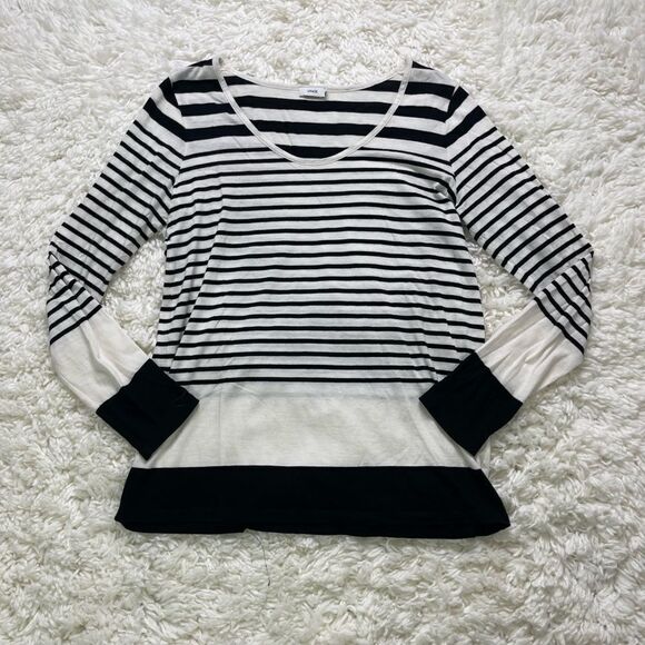 Vince Black and White Variegated-Stripe Long-Sleeve Shirt - Picture 2 of 4